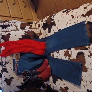 LEVIS 529, CURVY, BOOTCUT, WOEMS SIZE 7L. 5 POCKET, ZIP UP, BUTTON.